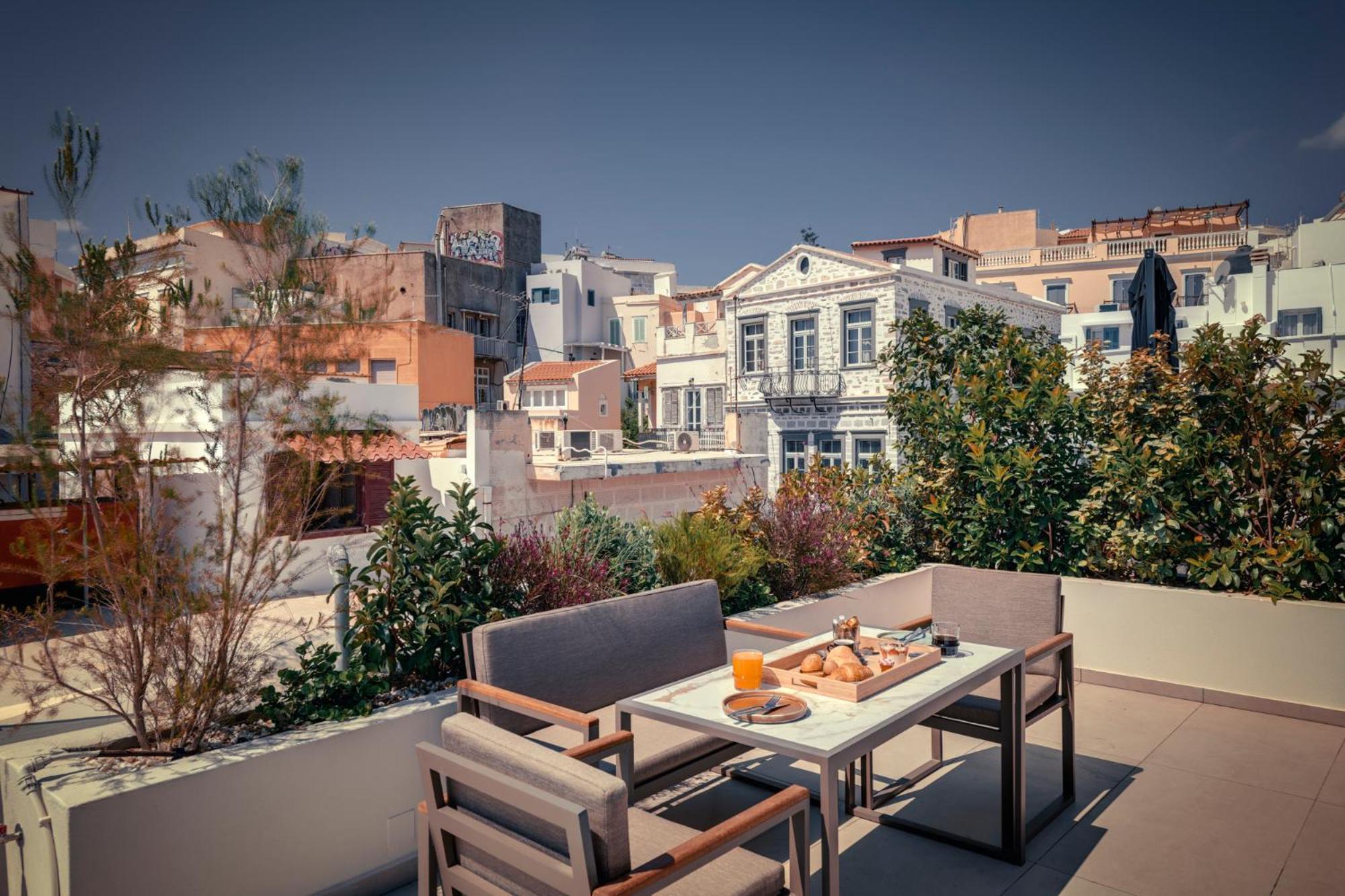 Ninemian Suites Syros Ερμούπολη Εξωτερικό φωτογραφία