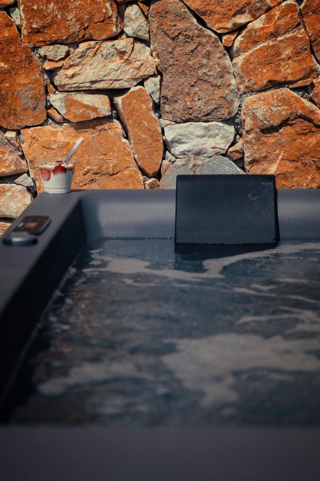 Ninemian Suites Syros Ερμούπολη Εξωτερικό φωτογραφία