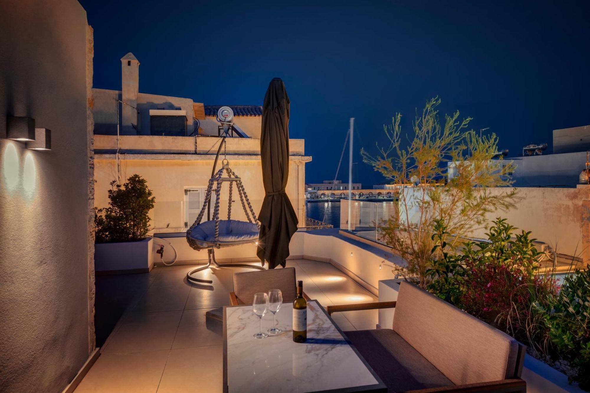 Ninemian Suites Syros Ερμούπολη Εξωτερικό φωτογραφία