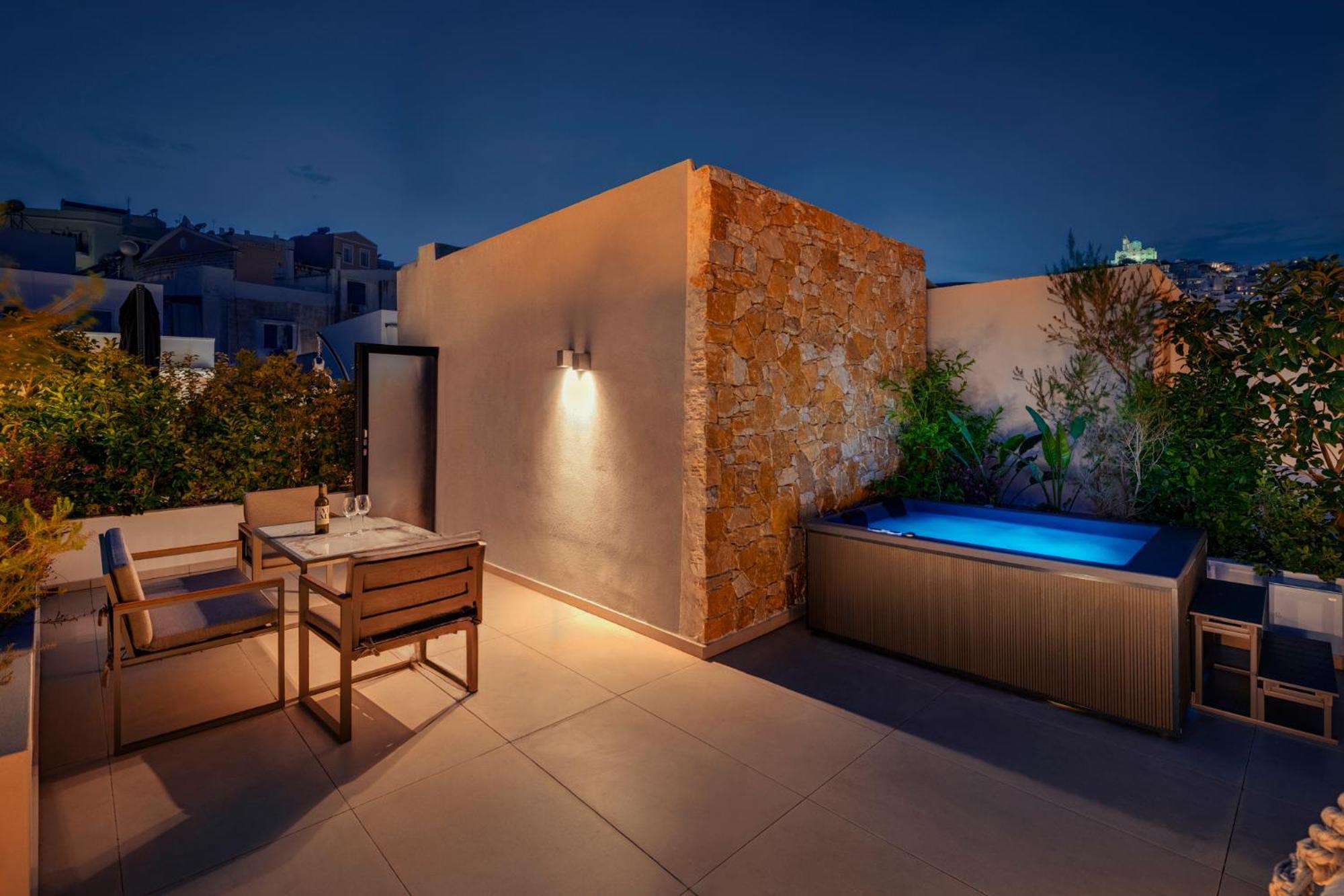 Ninemian Suites Syros Ερμούπολη Εξωτερικό φωτογραφία