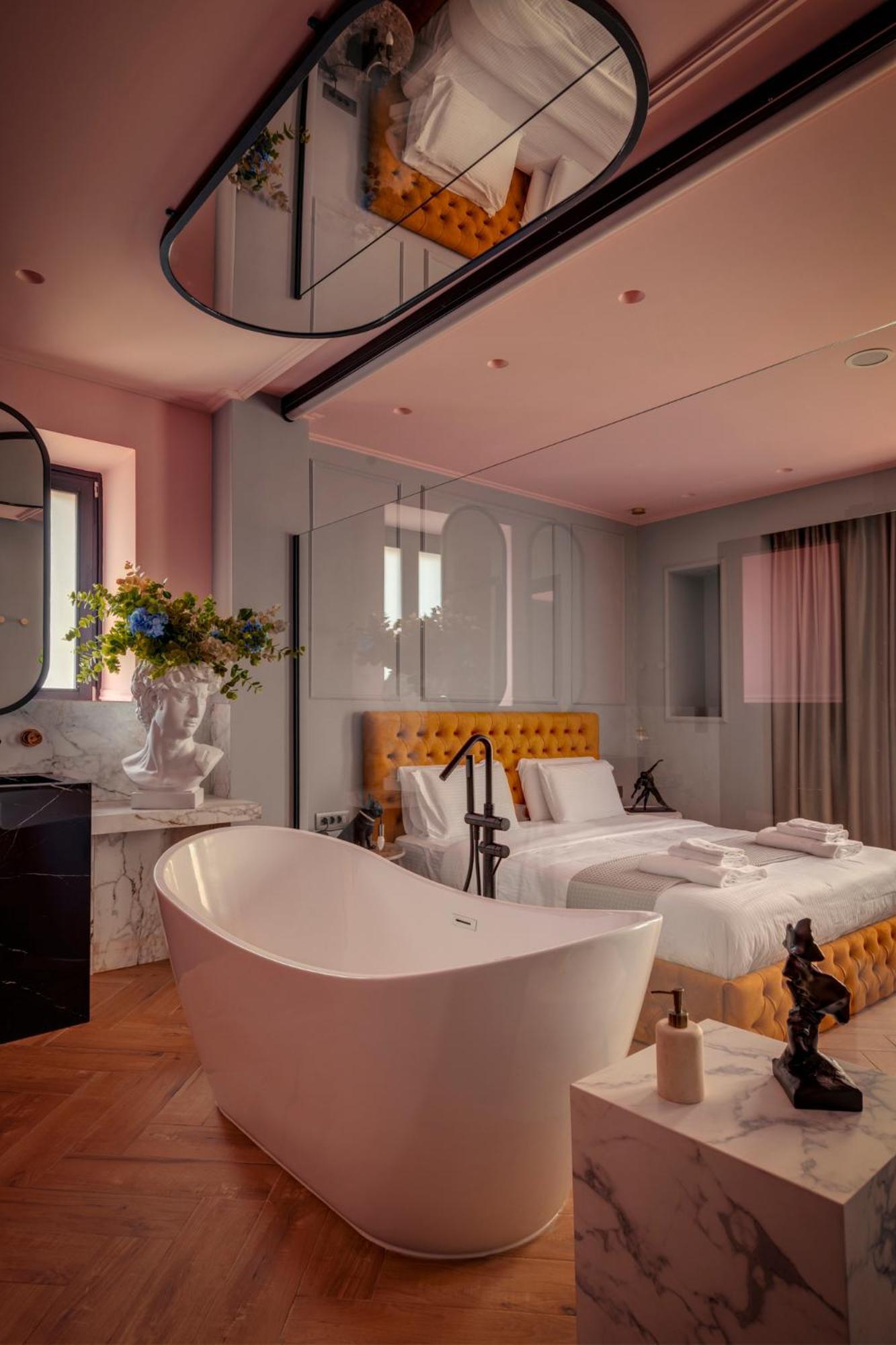 Ninemian Suites Syros Ερμούπολη Εξωτερικό φωτογραφία