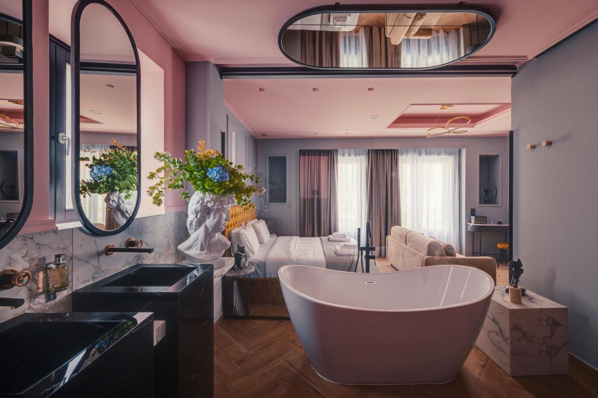 Ninemian Suites Syros Ερμούπολη Εξωτερικό φωτογραφία